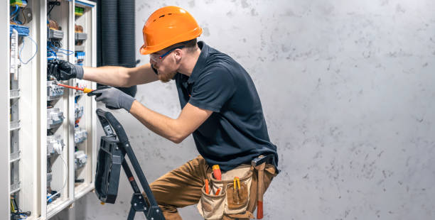 Best Commercial Electrician Services  in Carrollton, AL